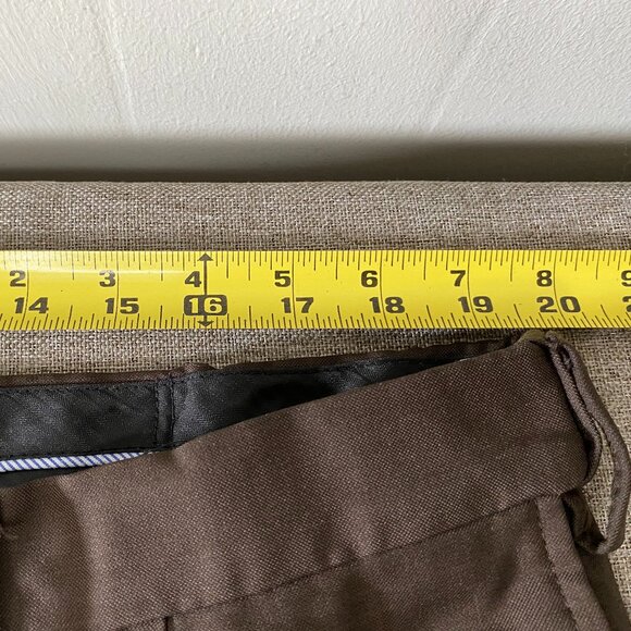 Haggar CLASSIC FIT Dress Pants Men 40 x 31 High Rise Brown Pleated Office - Picture 9 of 14